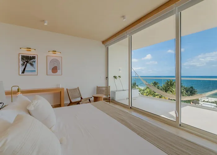 Live By The Sea - Luxury King Size Bed - Wifi